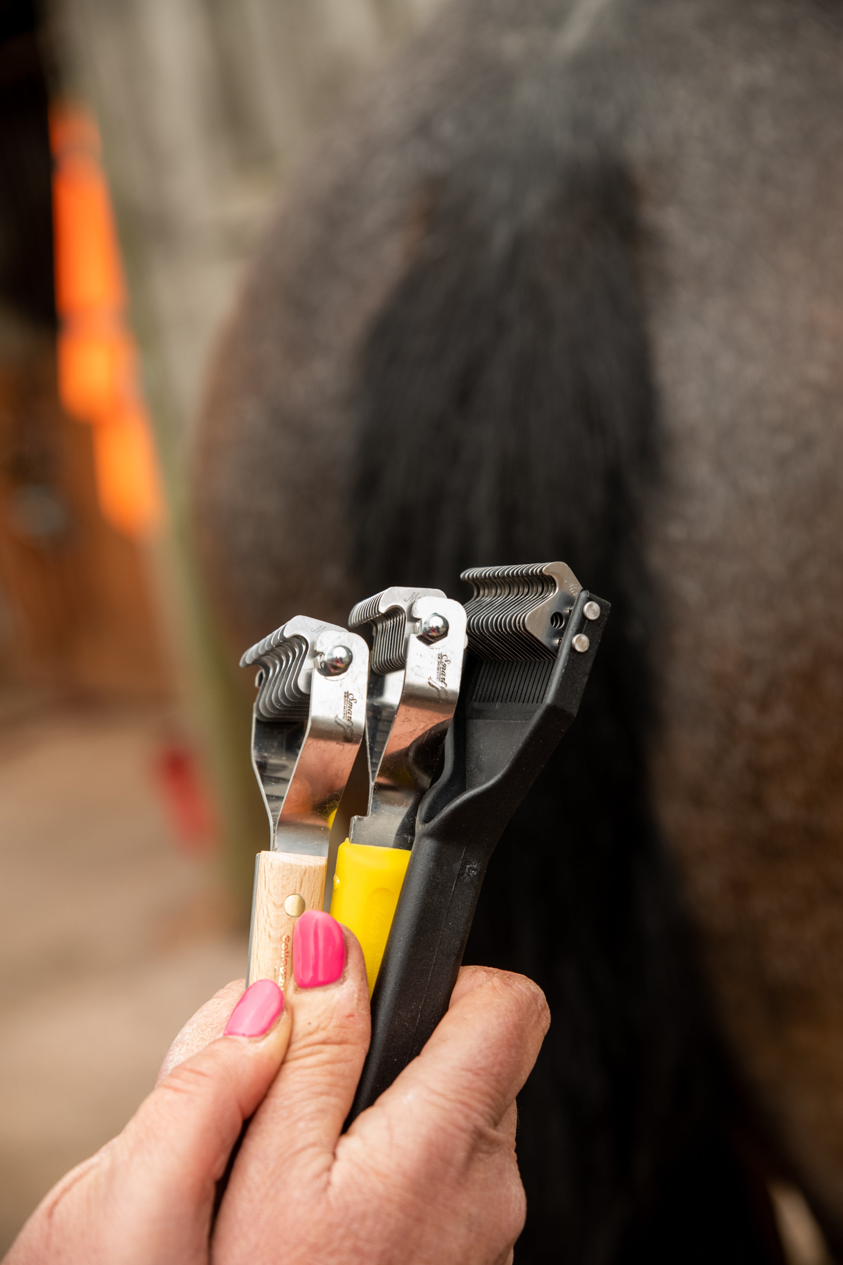 How to get the “pulled tail” finish using a Smart Tails Rake