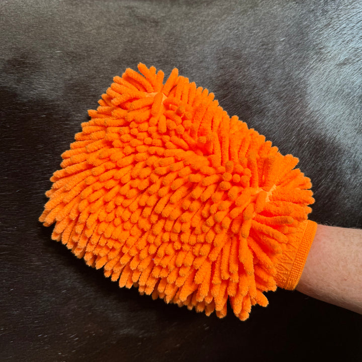Gant de toilettage en microfibre