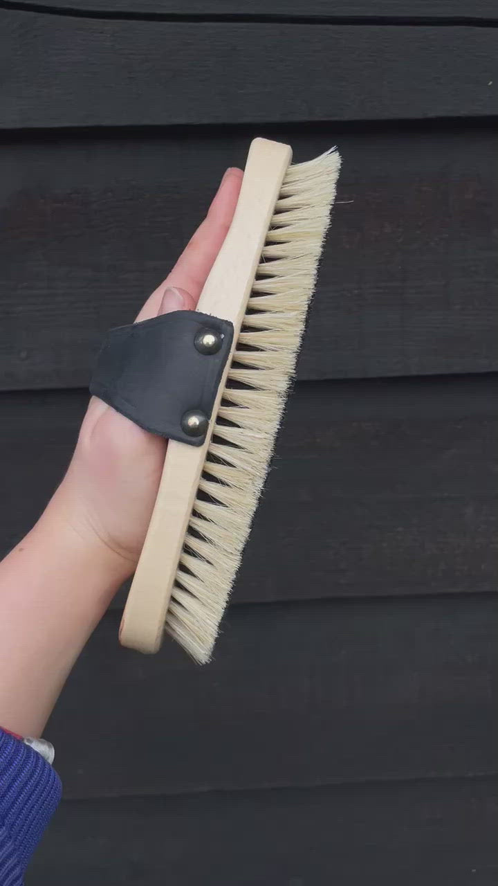Brosse corporelle traditionnelle