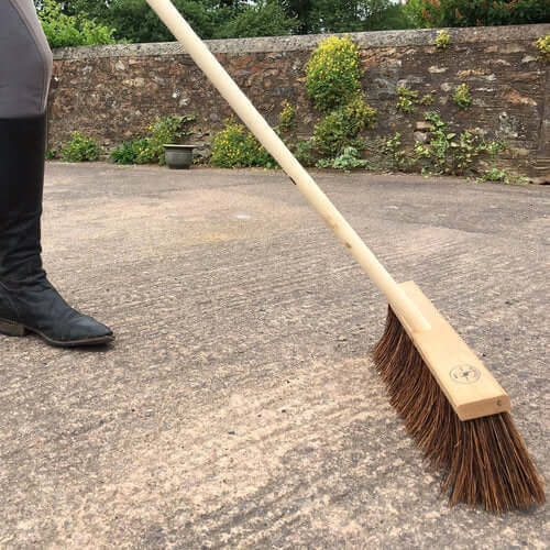Borstiq Farmers Brooms