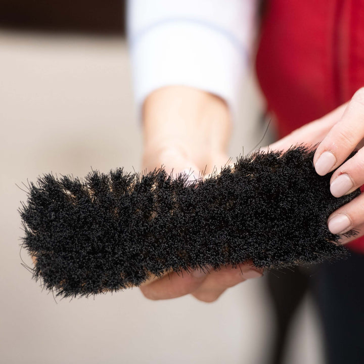 Brosse pour cheval douce en forme de Borstiq