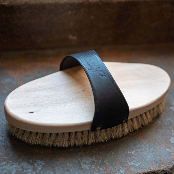 Brosse corporelle traditionnelle
