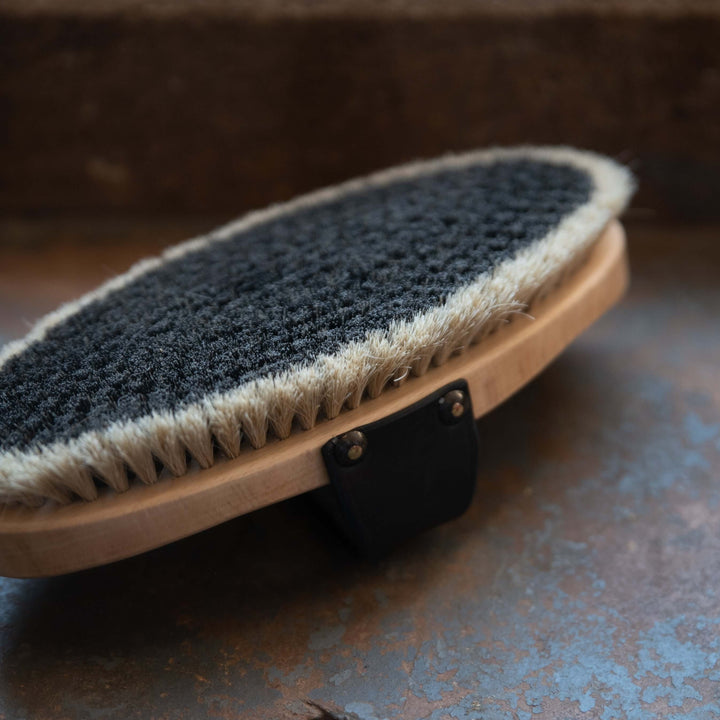 Brosse corporelle traditionnelle