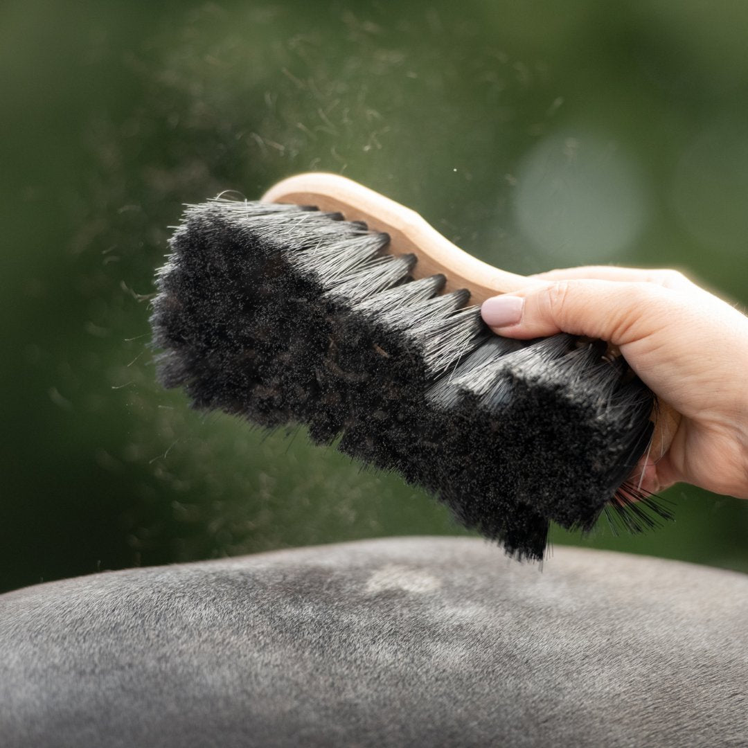 Humane Mane and Tail Rakes for Horses – Smart Grooming