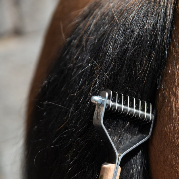 Humane Mane and Tail Rakes for Horses | Smart Grooming