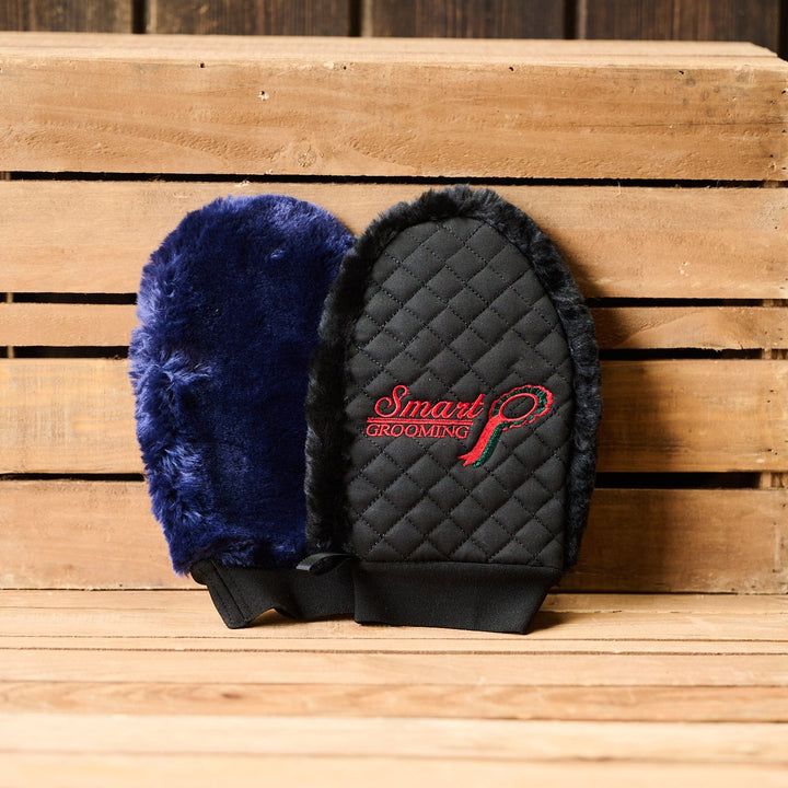 Quilted Grooming Mitt